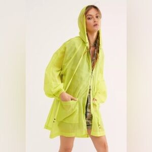Free People | Women's Lightweight Oversized Callie Retro Poncho Size Medium